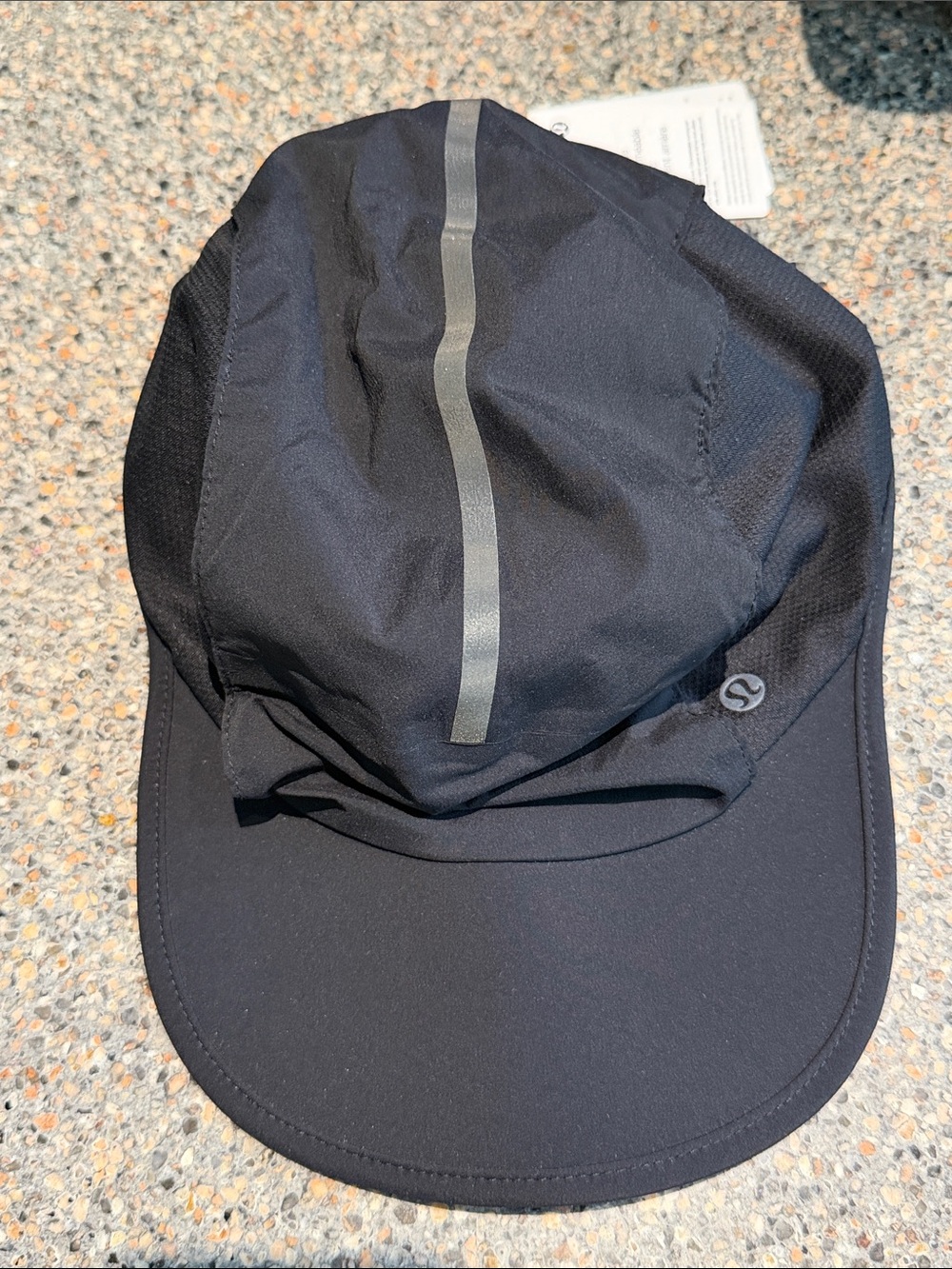 Lululemon breathable cinch-back run hat size S/M